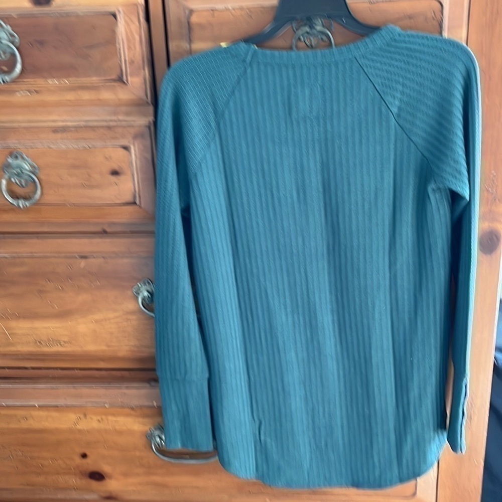 Chaser Women’s pine green top size small NWT - Picture 6 of 8